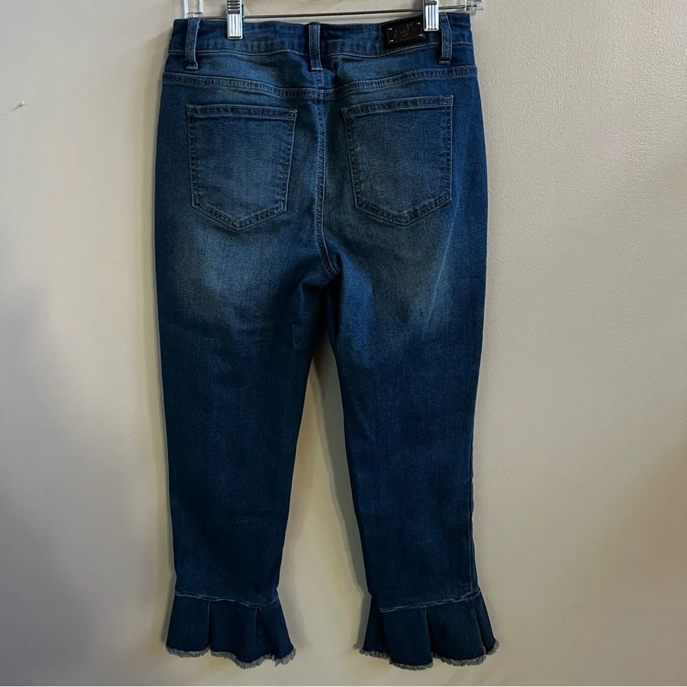 Earl Crop Flared Raw Hem Women's size 8 Medium Wash Blue Denim Jeans - Image 3