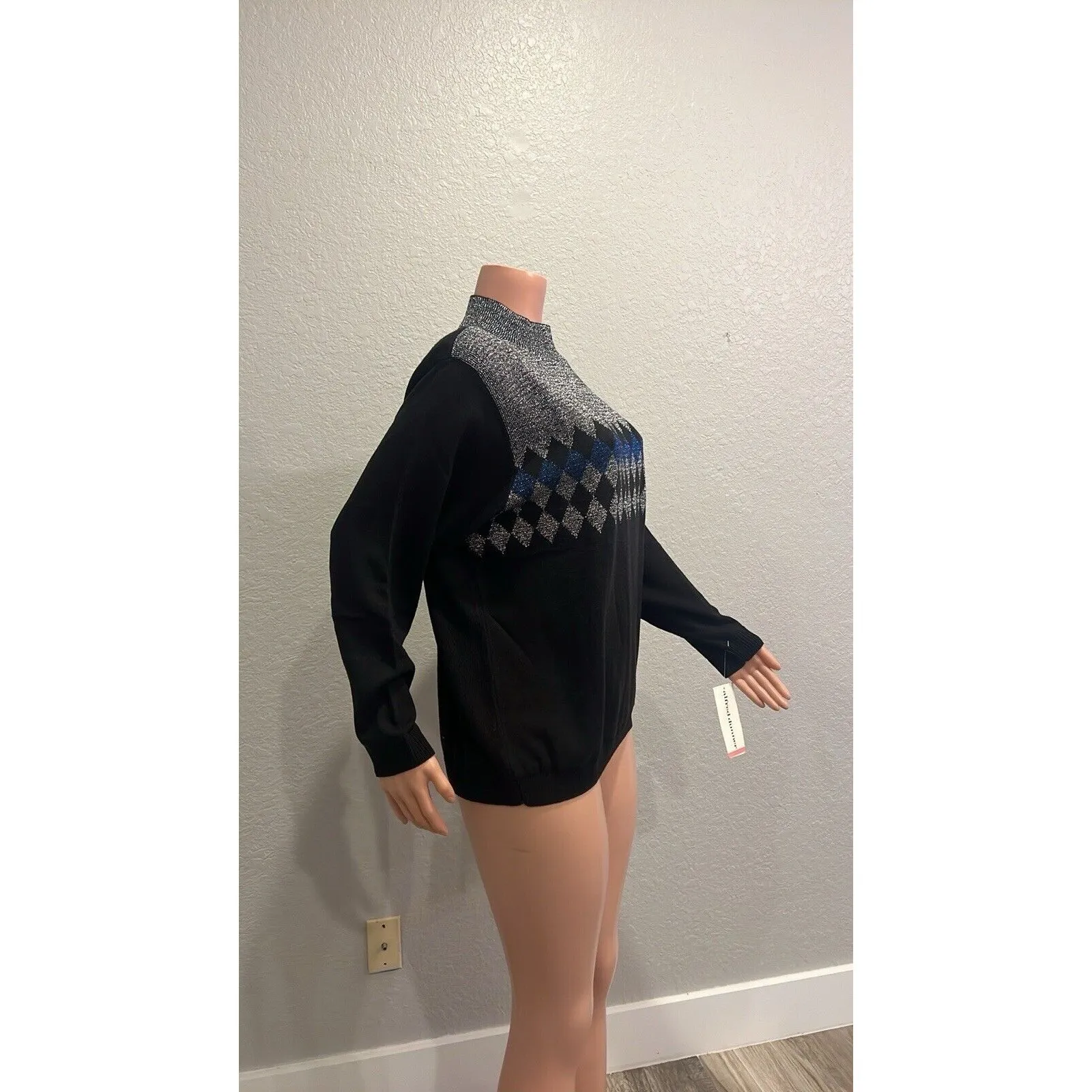 Alfred Dunner  Diamond Pattern Sweater Size 1X LA SCALA BLACK SHINE SILVER NWT#83 - Image 10