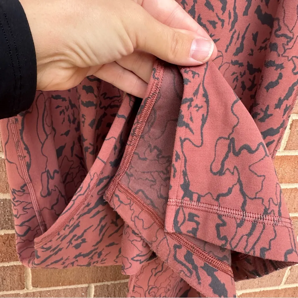 Lululemon Groove Super-High-Rise Split-Hem Flare Pant   Animal print size 6 - Image 7