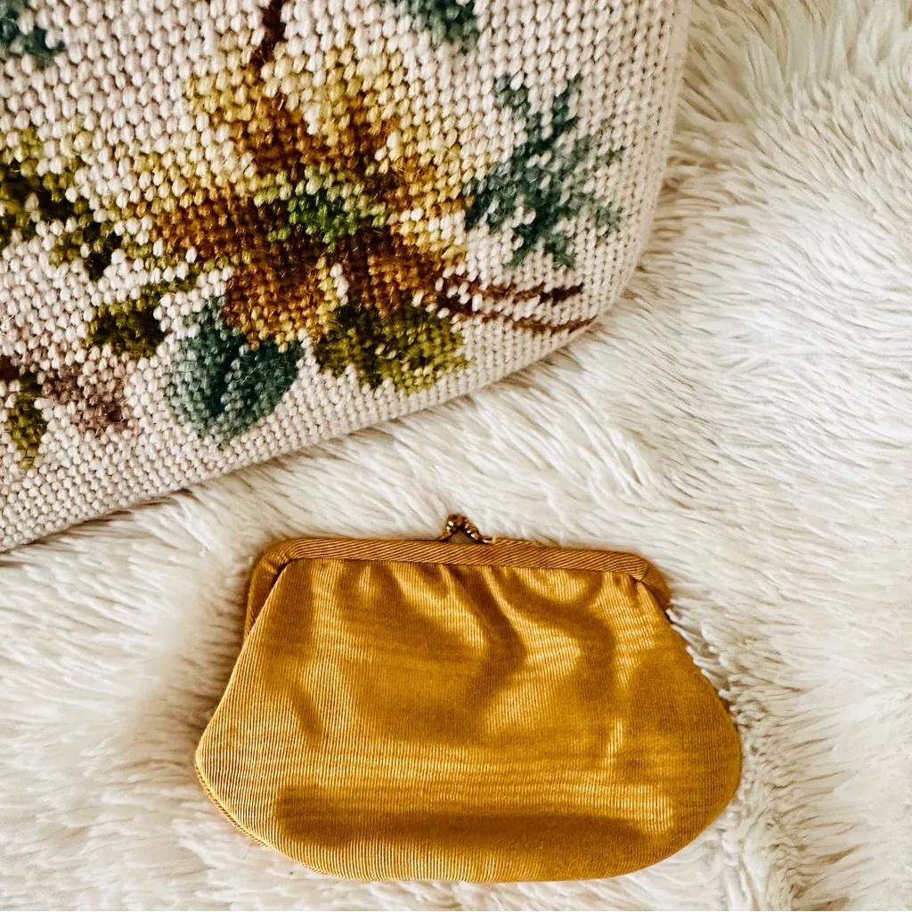 Vintage Beaded Needlepoint Handbag Gold - Image 12