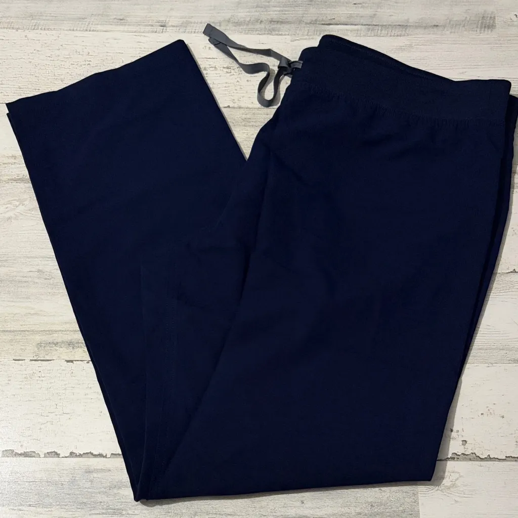 Figs Navy Set.  Livingston Basic Pants Rafaela Scrub Top XL NWT - Image 6