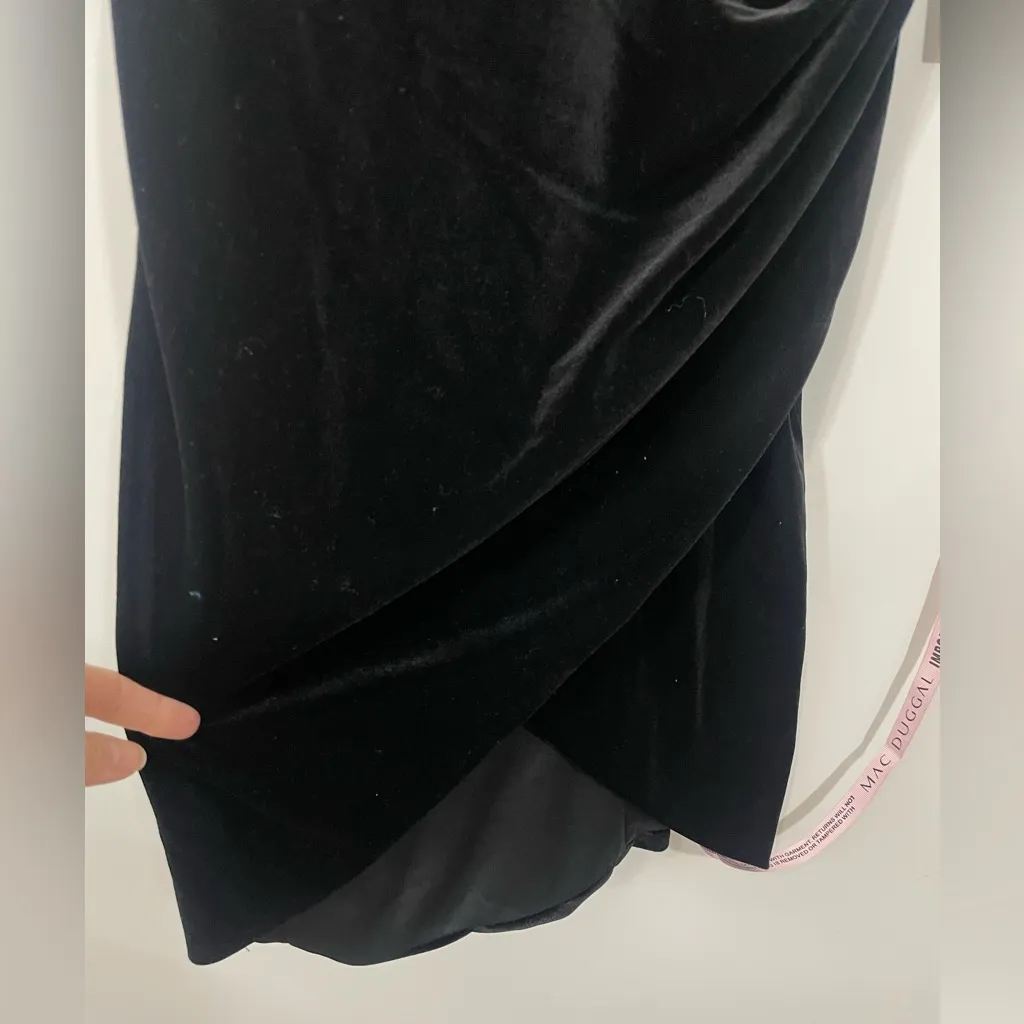 NWT Mac Duggal Sheer Bustier Top Lace‎ Asymmetrical Hemline Black Velvet Dress 2 - Image 11
