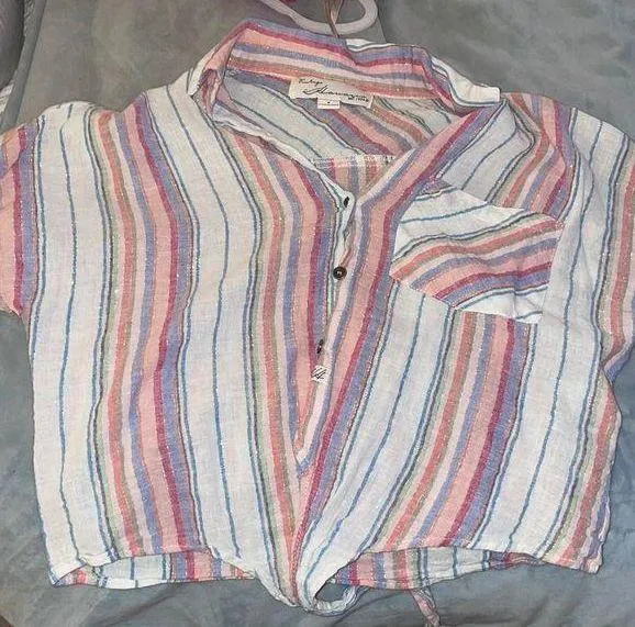 Cropped button down striped blouse - Image 2