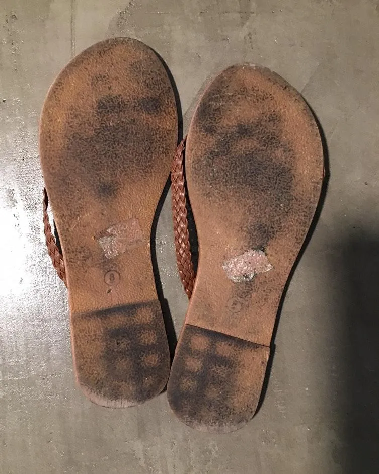 Esquire Thong Sandal - Image 3