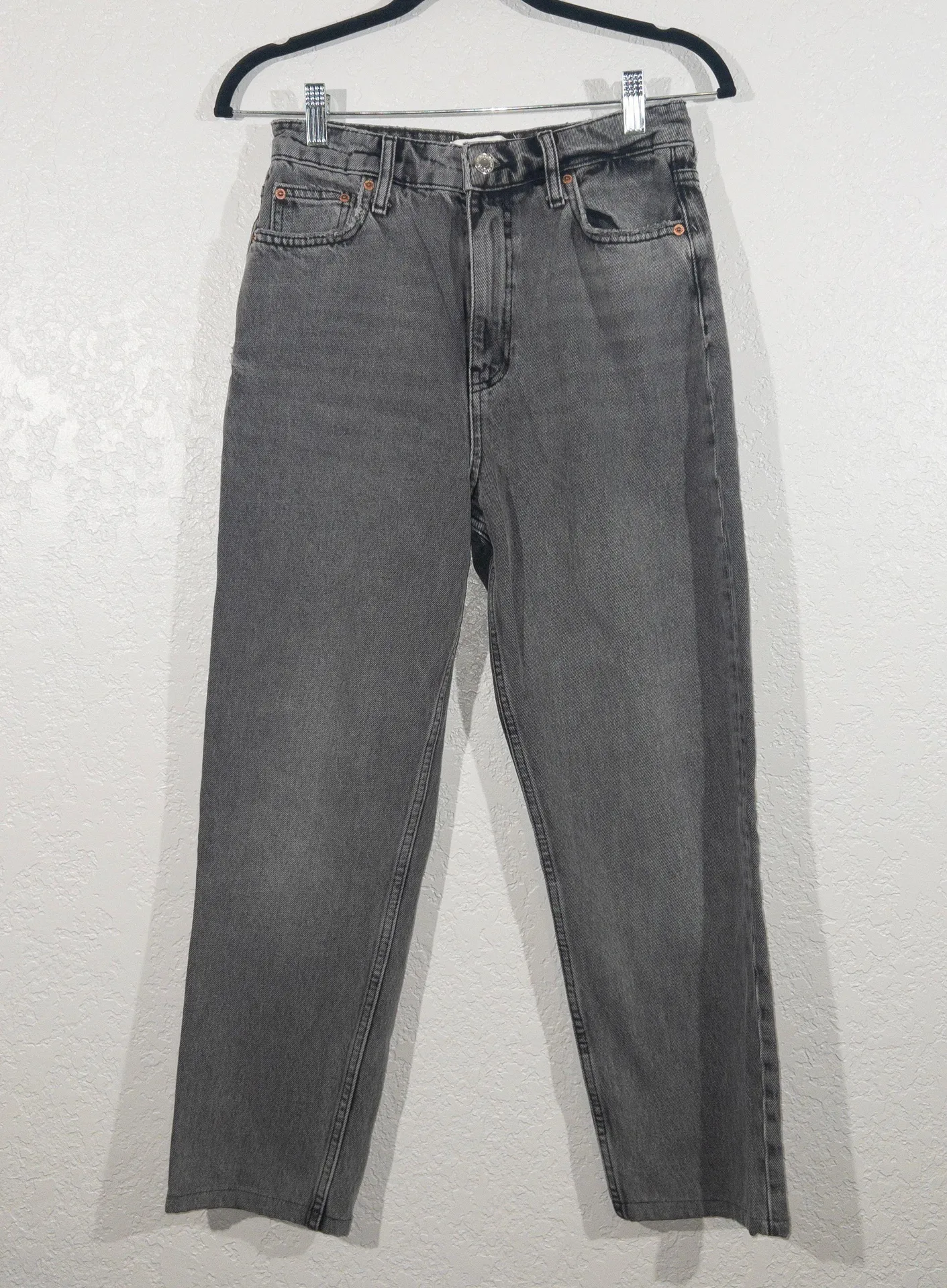 ZARA New  Izzy Grey High Rise The 90’s Mom Fit Jeans Size 4 - Image 2