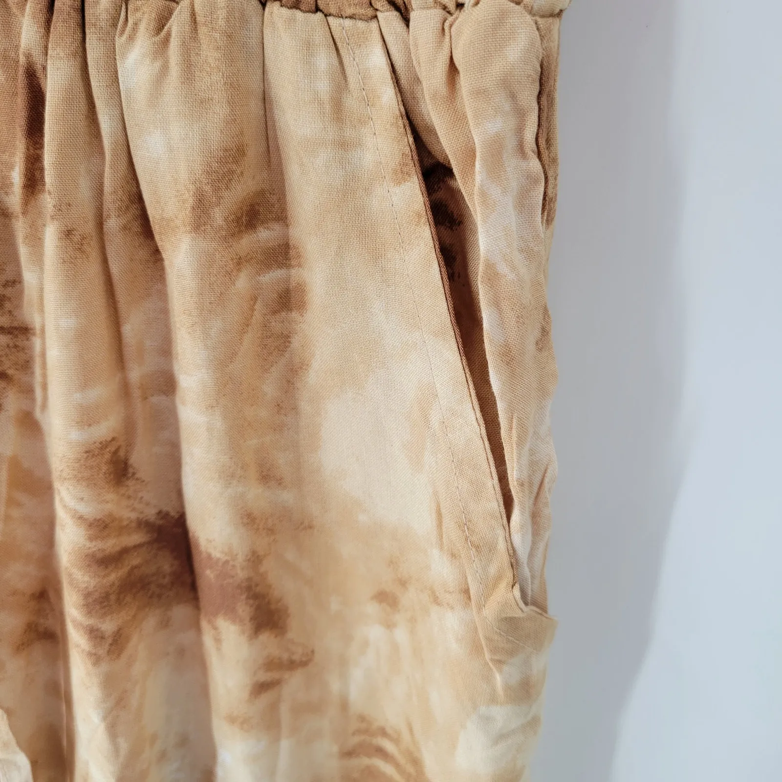 Japna Womens Joggger Jumpsuit M Brown Tie Dye‎ V Neck Boho Keyhole Smocked Waist - Image 6