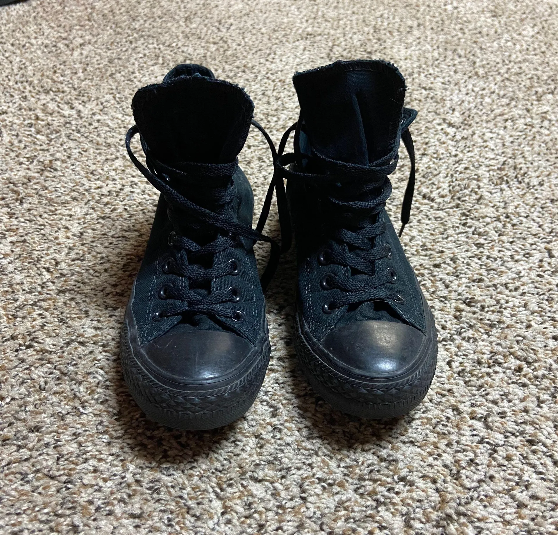 Converse Black - Image 2