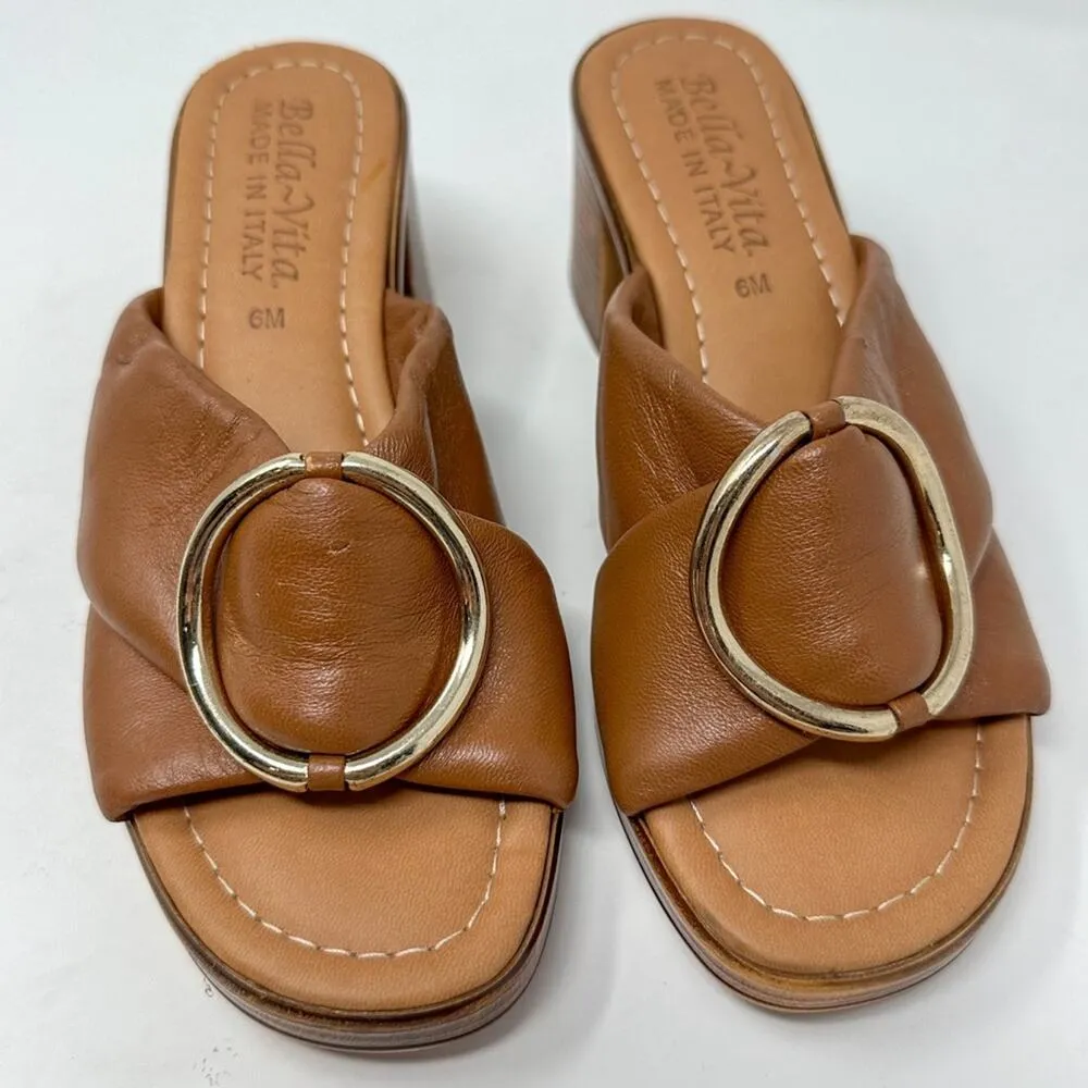 NEW Bella-Vita Chi-Italy Whiskey Leather Buckle Slide Sandal Size 6, MSRP $115 - Image 9