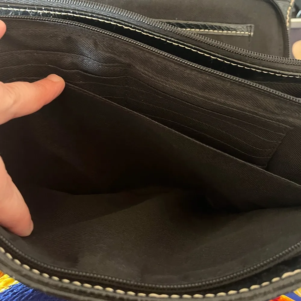 Liz Claiborne Women’s Black Fuad Leather Snake Skin Pattern Handbag - Image 13