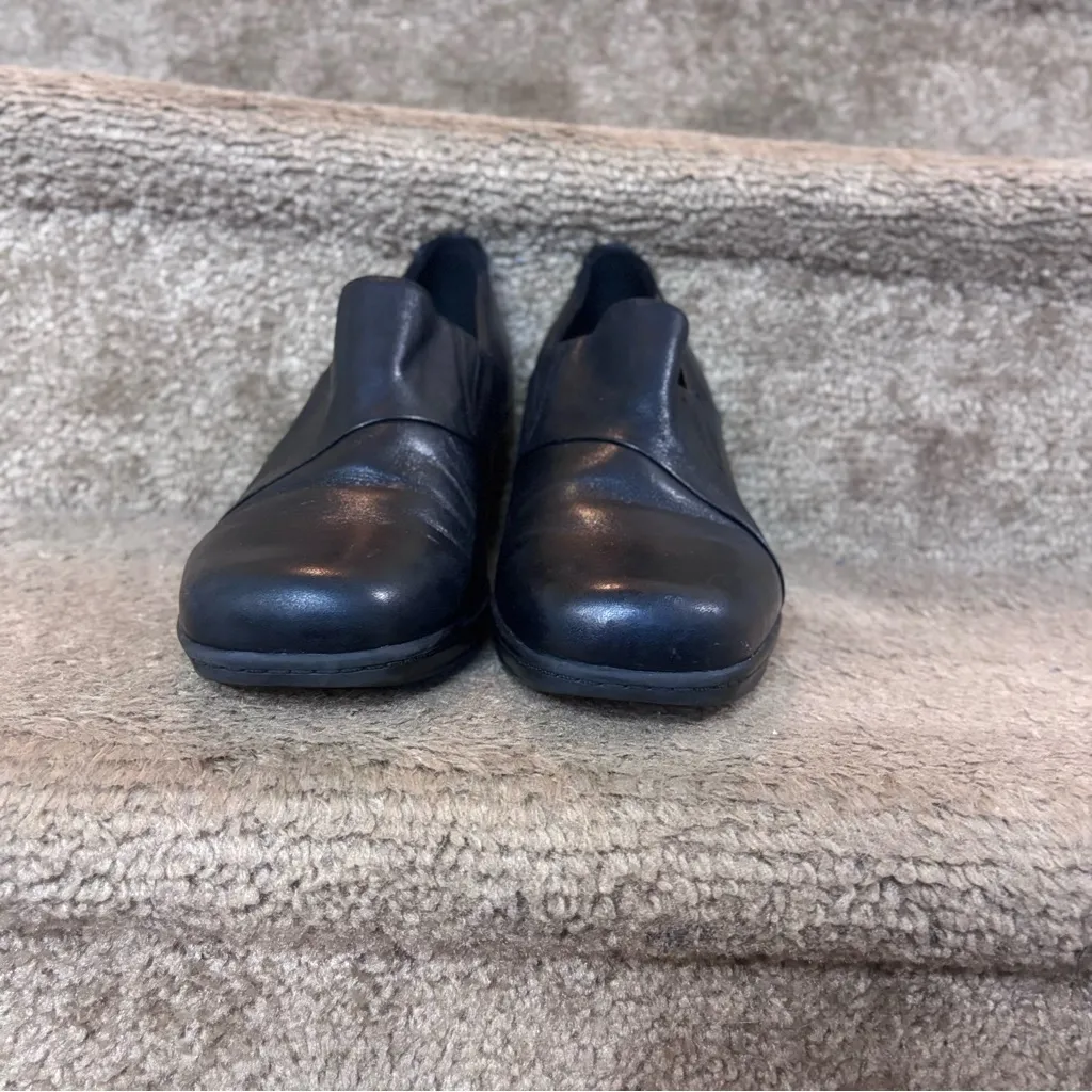 Clarks Bendables Black Leather Heels Women’s Size 8.5 Comfort Slip On Office 90s - Image 5