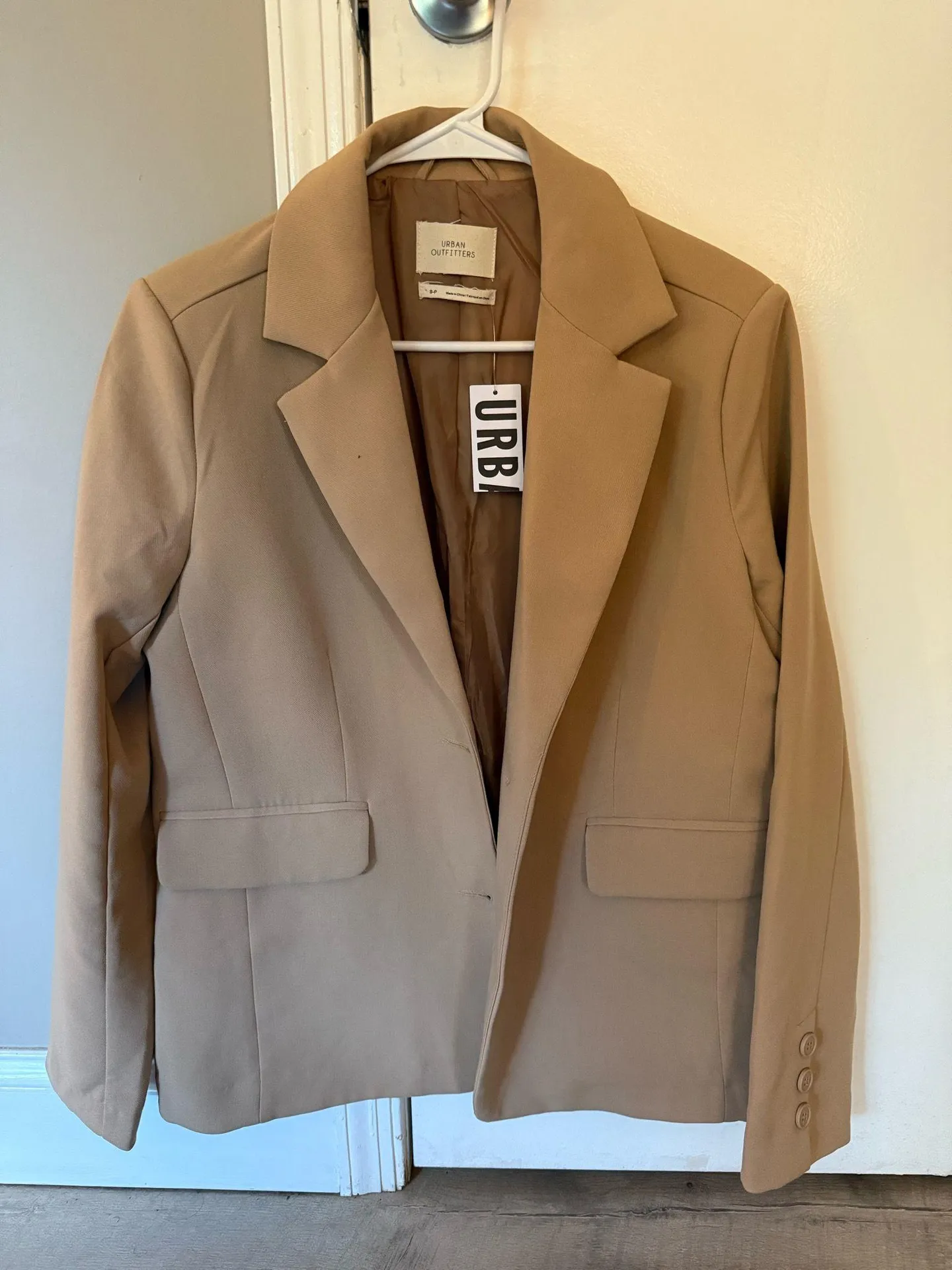 Urban Outfitters beige suit jacket - Image 2
