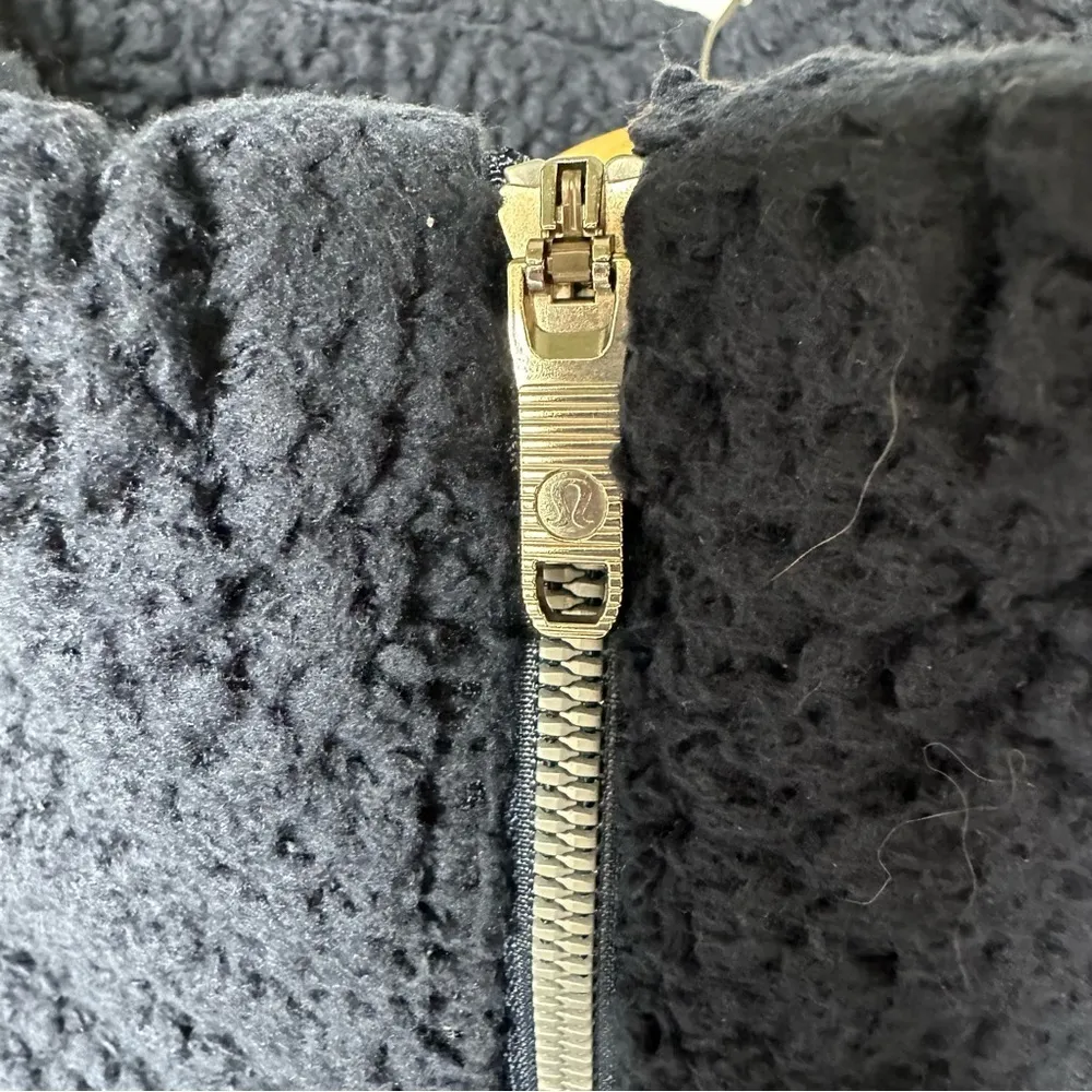 Lululemon True Navy Oh So Sherpa Jacket Size 2 - Image 11