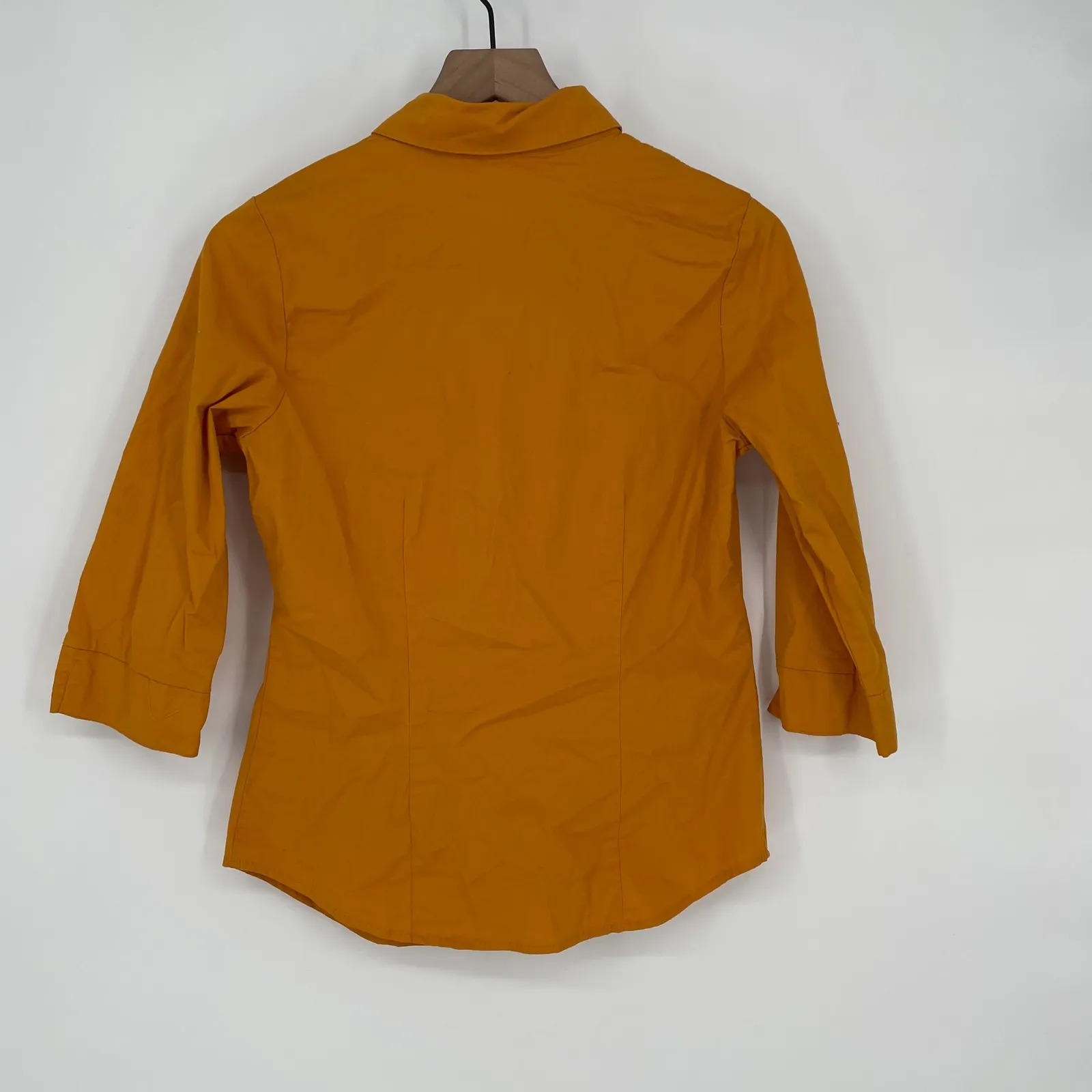 Active Usa Mustard Yellow 3/4 Sleeve Collared Button Up Shirt Medium - Image 5