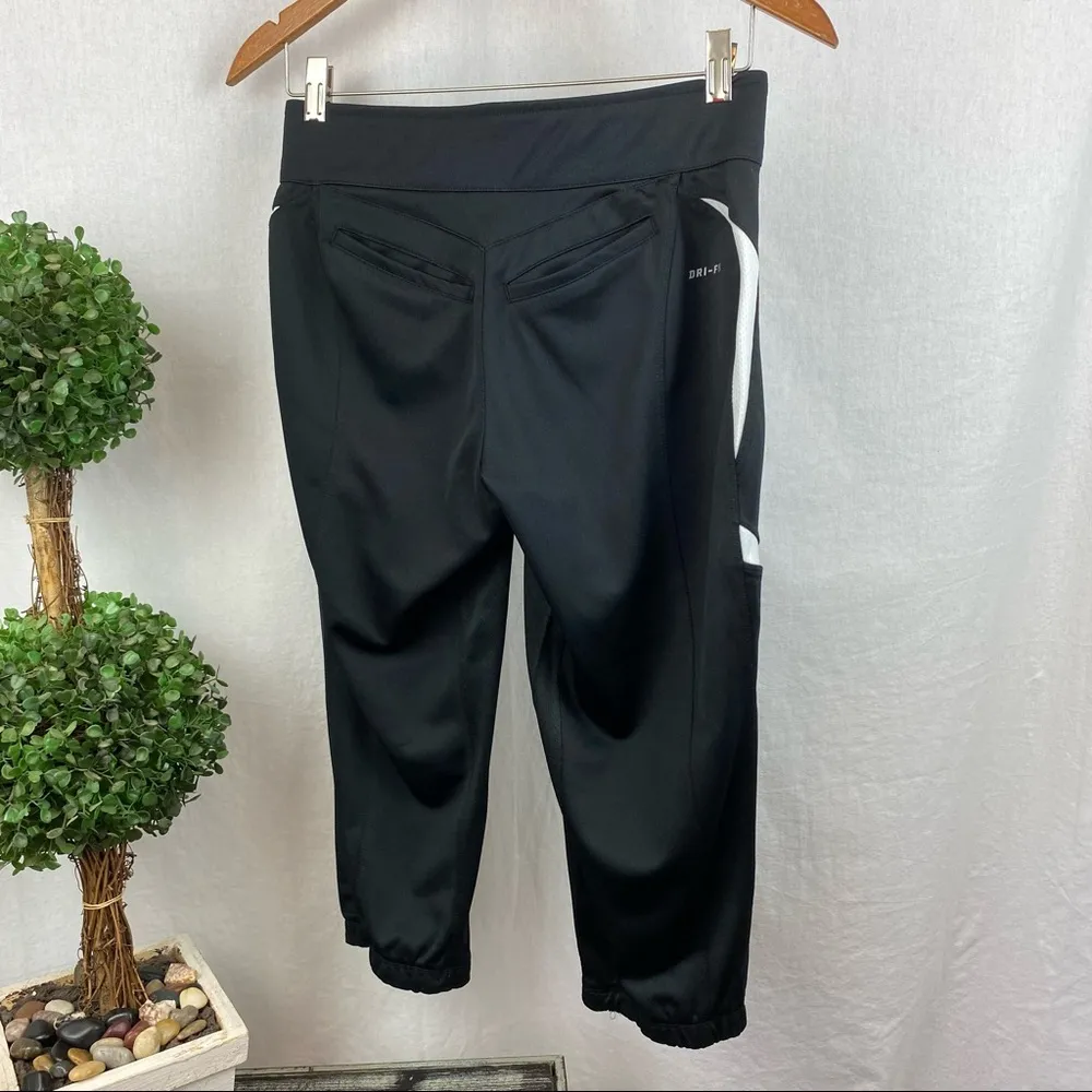 Nike Black & White Team Turntwo 3/4 Length Cropped Athletic Sport Pants S - Image 3