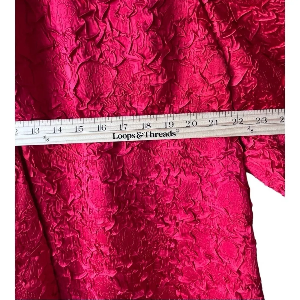 Women’s Vintage R & M Richard bright Y2K red crinkle blazer front open  22W. - Image 5
