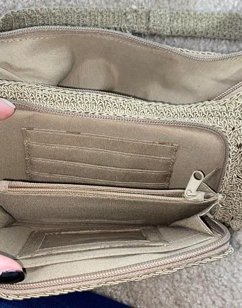 Amanda Smith Khaki Crochet Purse - Image 5