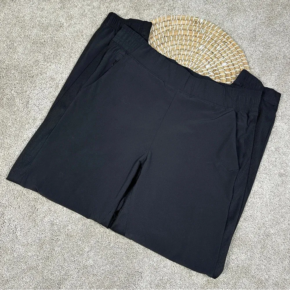 Athleta Brooklyn Legacy Mid Rise Jogger Pants Pull On Outdoor Travel in Black 12 - Image 4