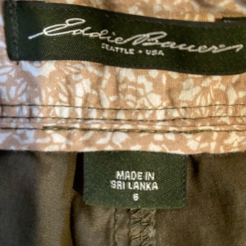Eddie Bauer brown size 6 shorts. - Image 3
