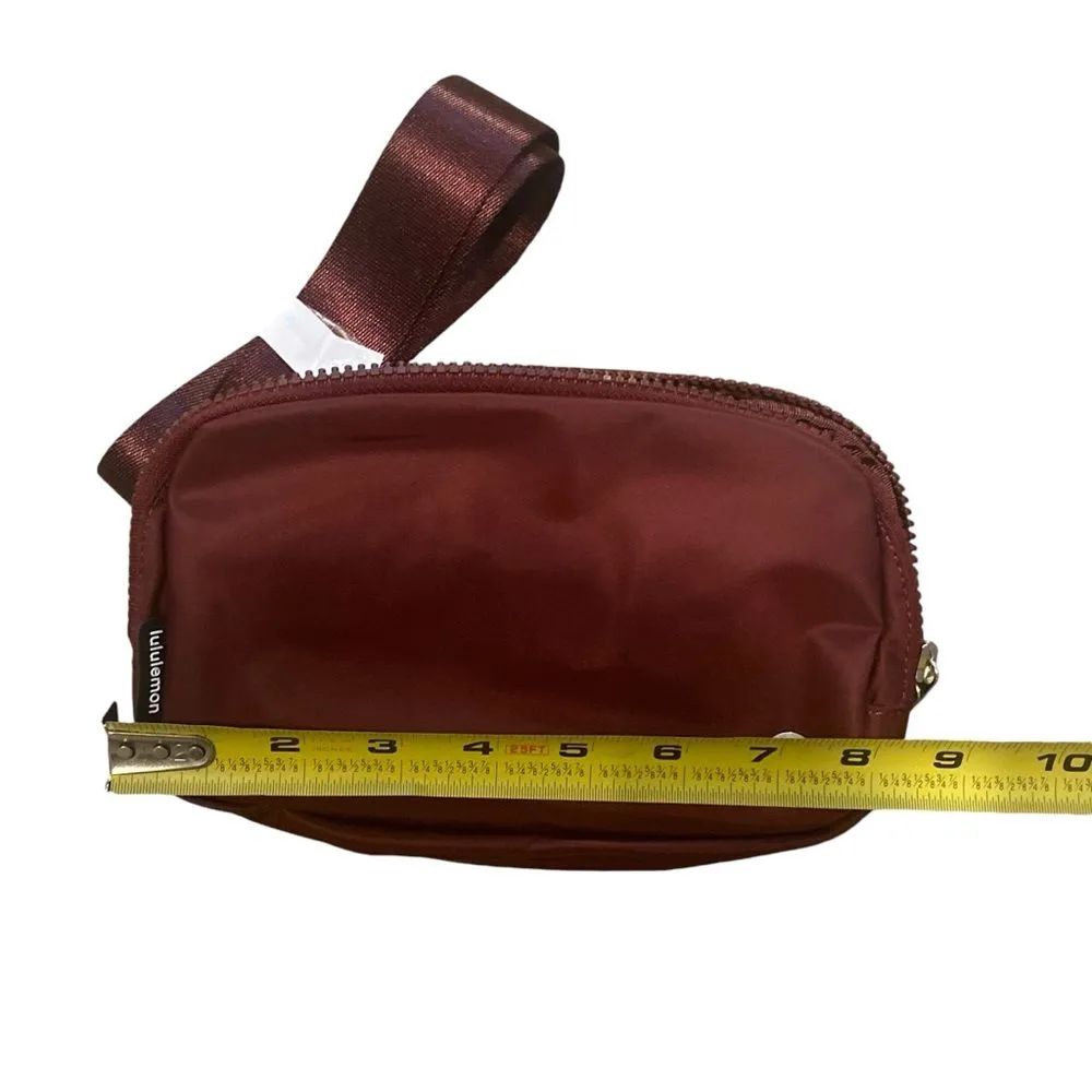 Lululemon Everywhere Belt Bag Red Merlot Maroon‎ Sporty Fanny Pack Travel NWT - Image 9