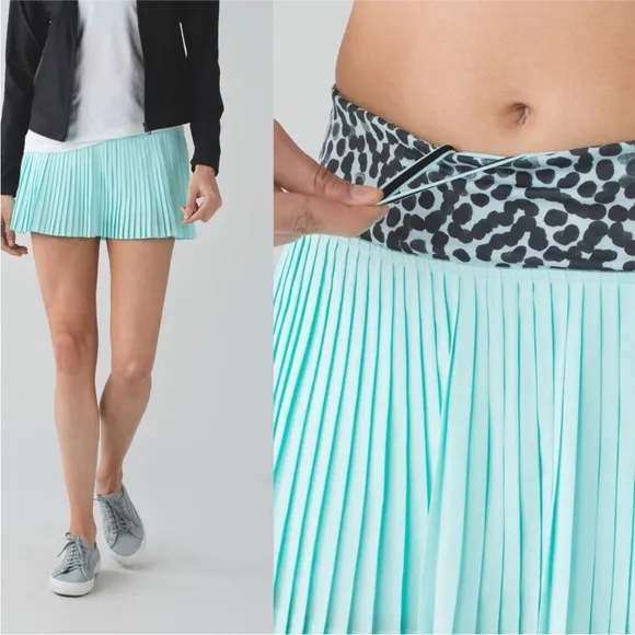 Lululemon Pleat To Street Skirt II Print Waistband Size 8 Tranquil Blue Ace Spot - Image 2