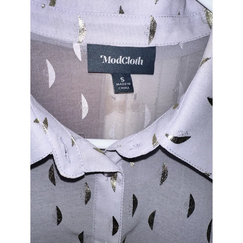 ModCloth Lavender w/ Metallic Gold Design Long Sleeve Button Top Shirt Blouse - Image 8