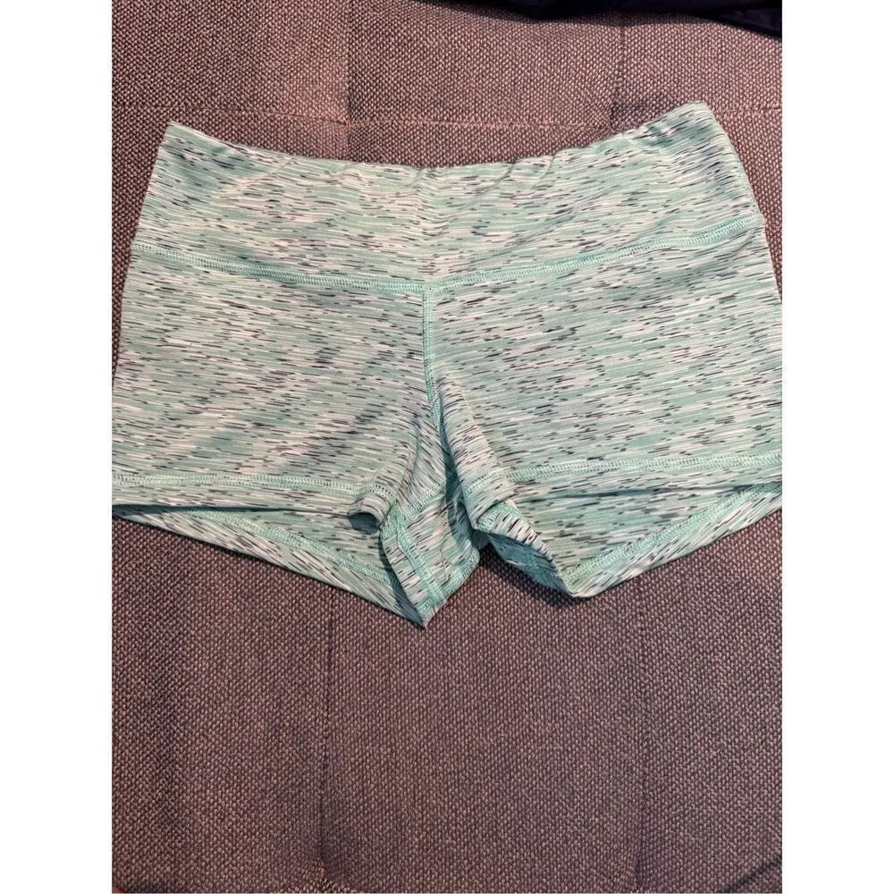 Fleo 'Mint' Athletic Original Shorts in Heathered green Size Small - Image 3