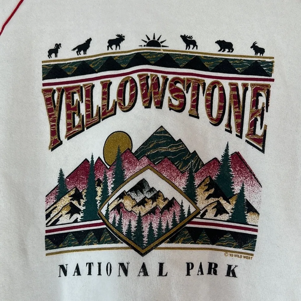 Vintage Yellowstone Crewneck Sweater - Image 4