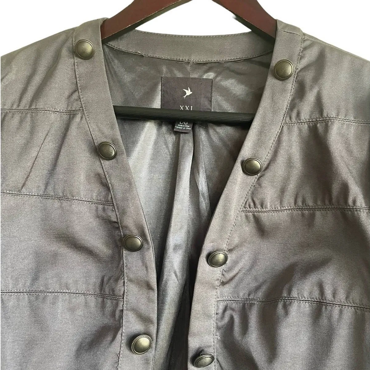 XXI Women Military Cropped Jacket L Metallic Gray Button Front Steampunk Alt Y2K - Image 3