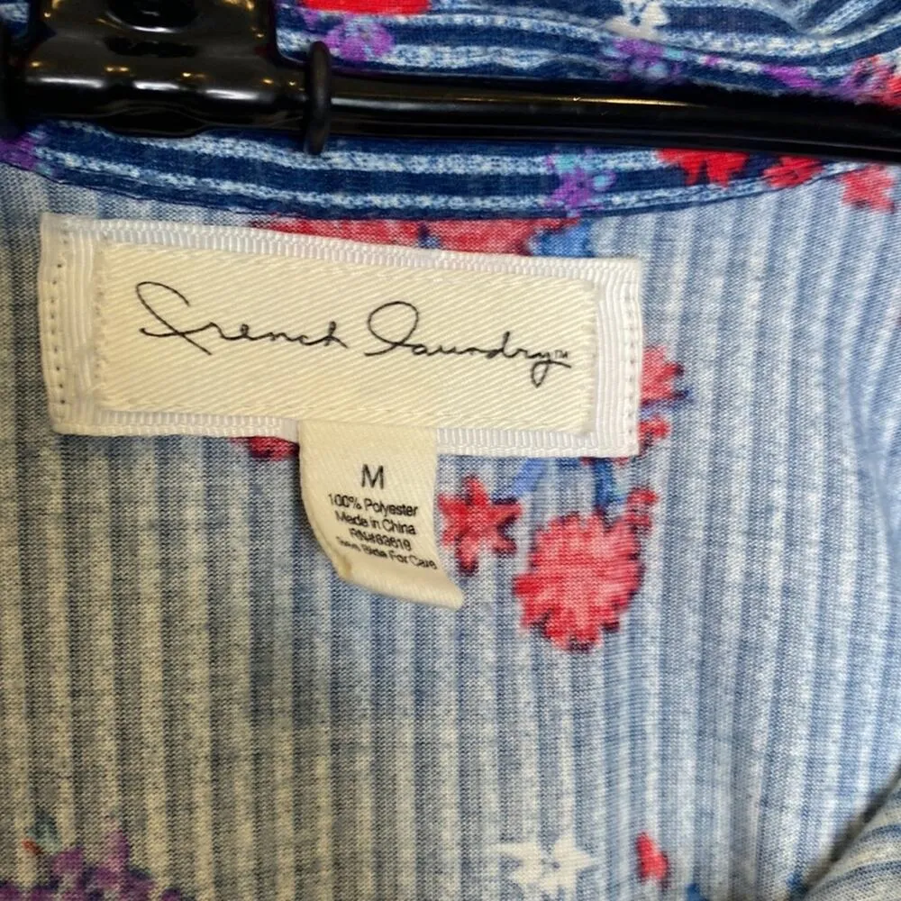 French Laundry Women’s Button Down Blouse Roll Tab Long Sleeves Floral EUC Sz M - Image 4