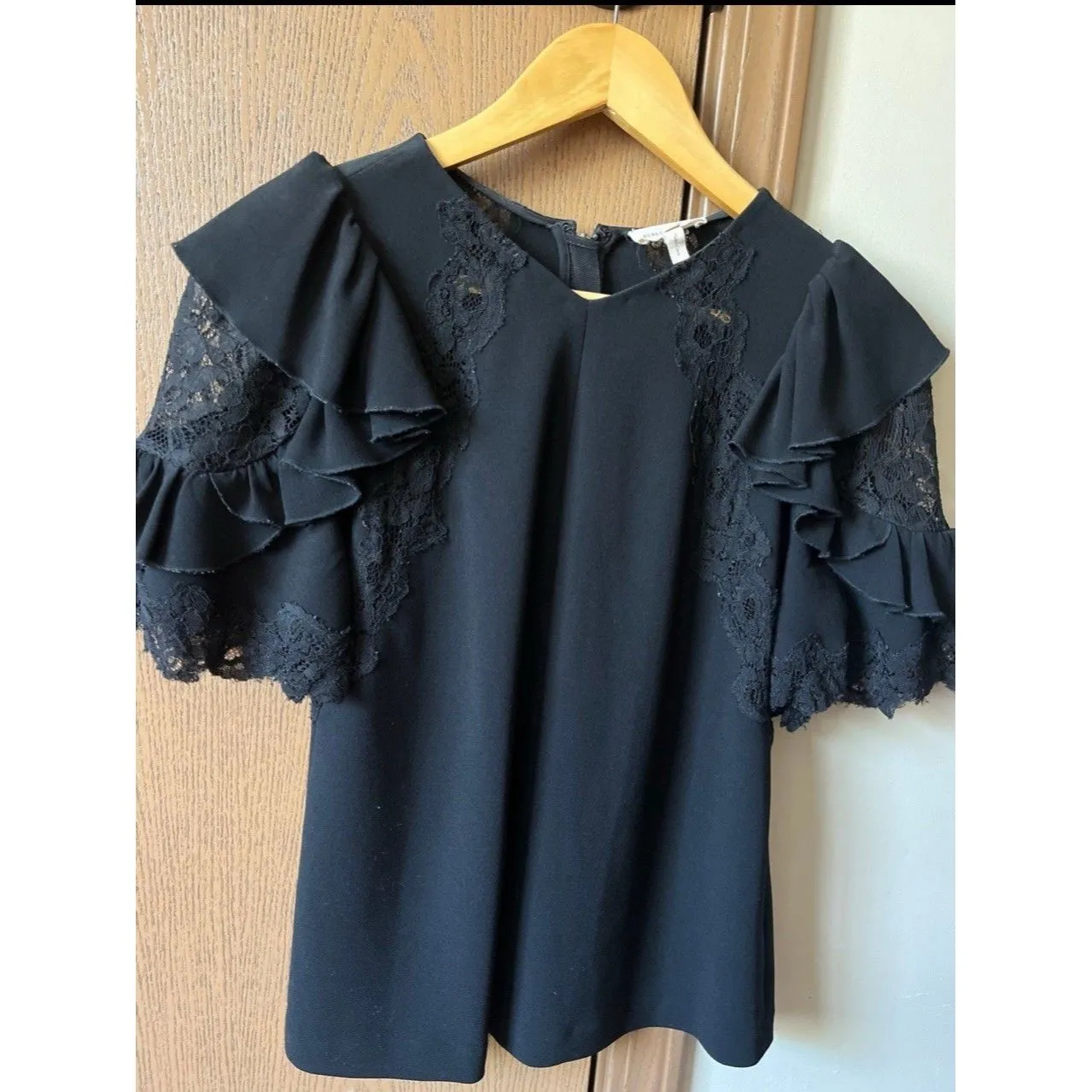 REBECCA TAYLOR Black V-Neck Short Lace Sleeve Fitted Top Blouse 6 - Fits Small - Image 2