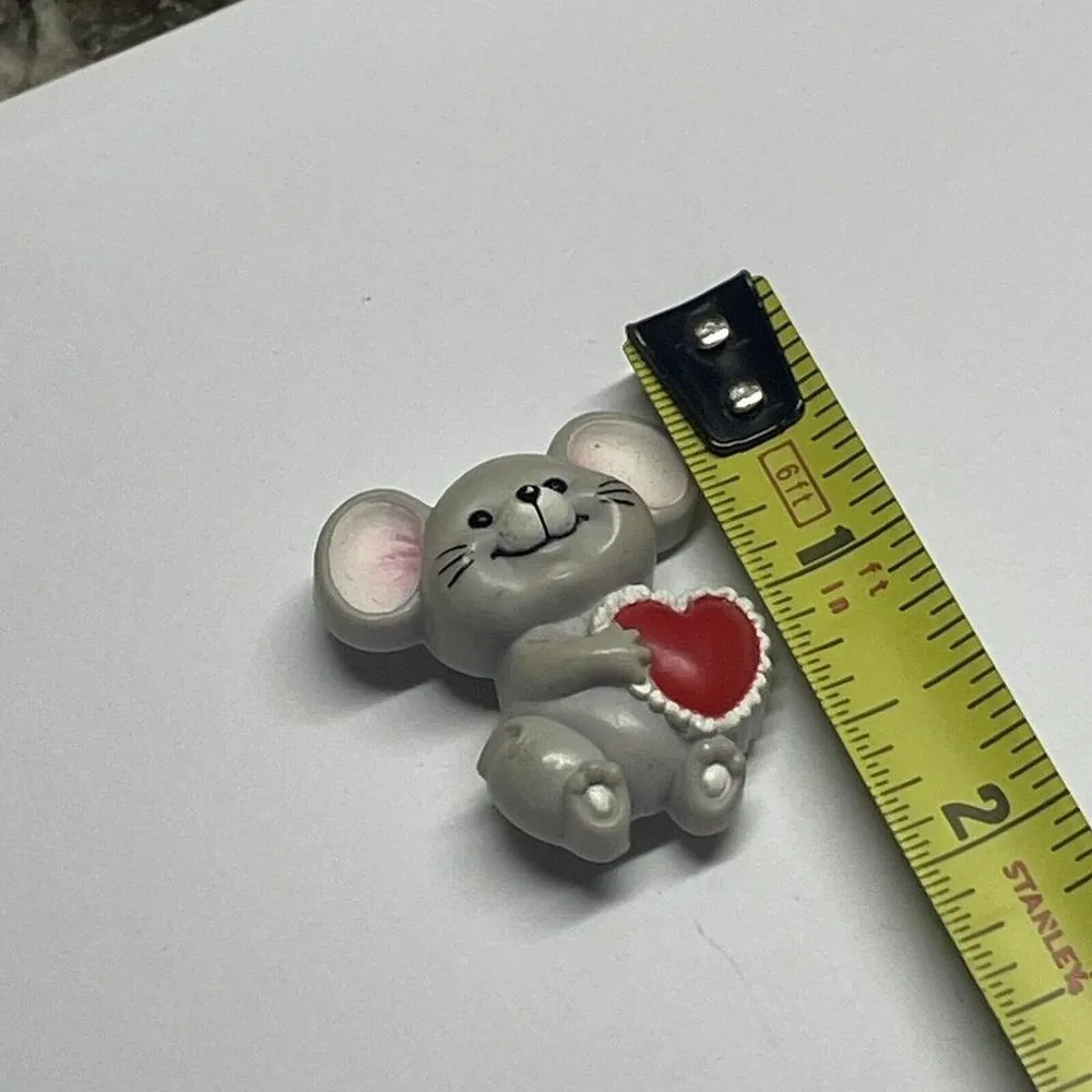 Collectible Valentine's Day Gray Mouse Holding a Heart Shaped Plastic Pin RUSS - Image 12