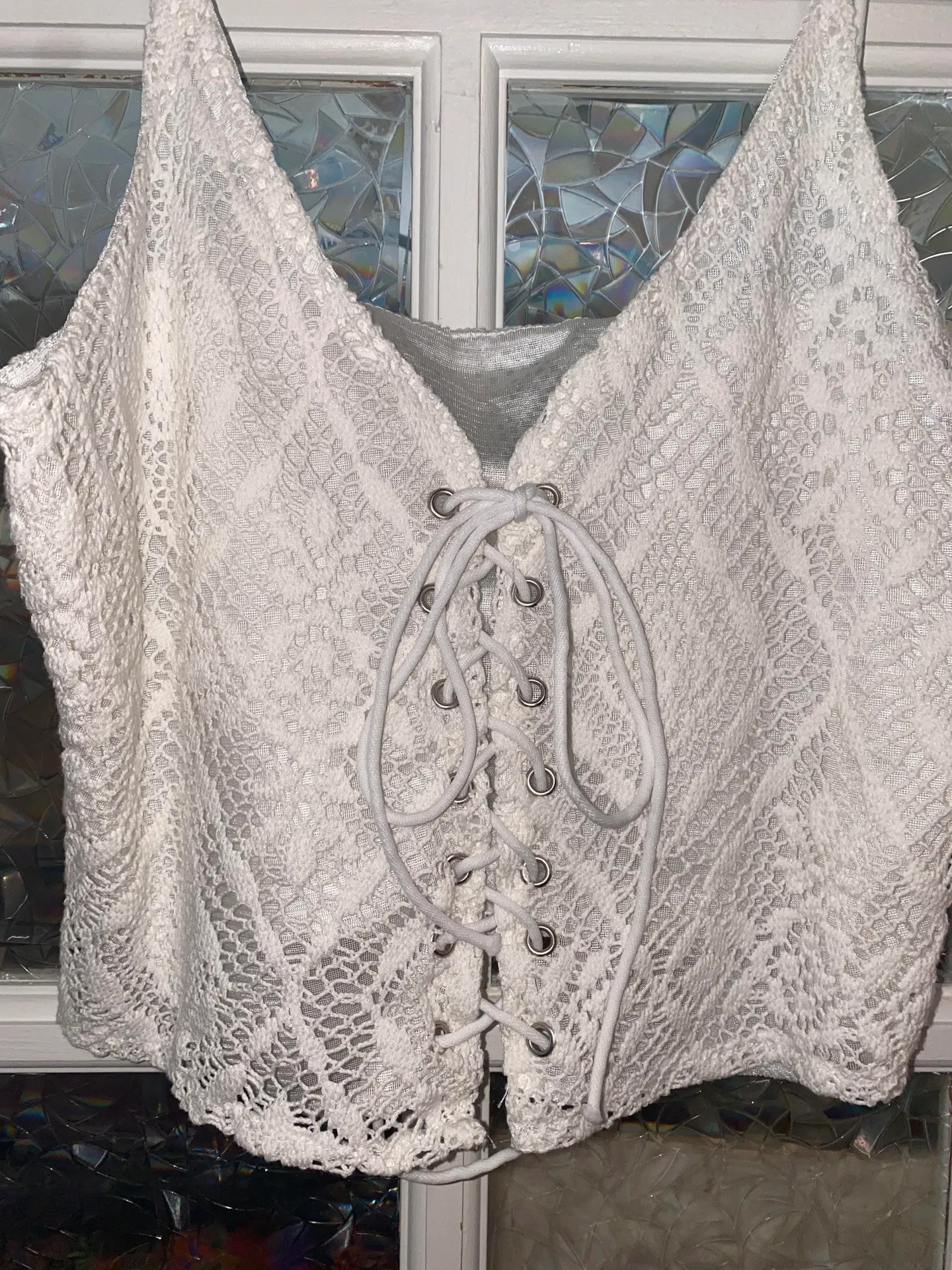 Brandy Melville Lace Cami Crop Top - Image 2