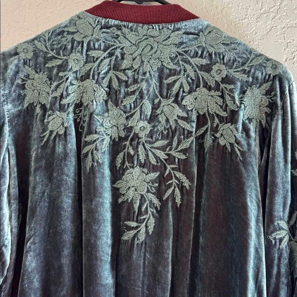 Johnny Was Velvet Embroidered Bomber Jacket Teal Floral Zip Front Boho Size M - Image 8