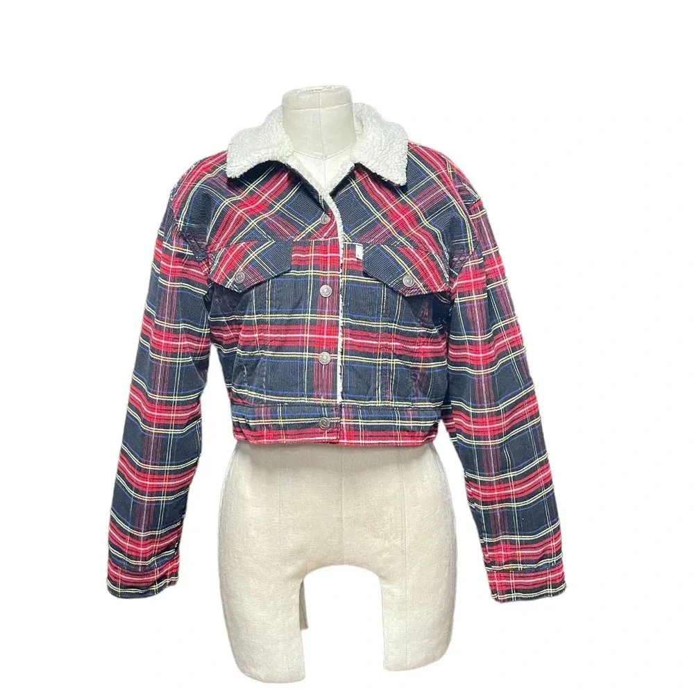 Levi's Ex-Boyfriend Tartan Plaid Corduroy Cropped Sherpa Jacket‎ Size Small - Image 2