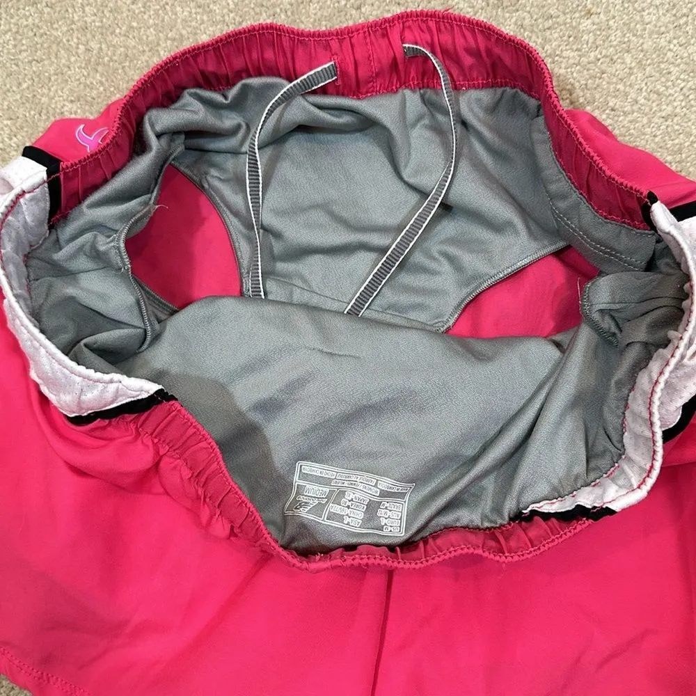 New Balance Women Running Breast Cancer Lined Women Shorts Size Medium - Image 5