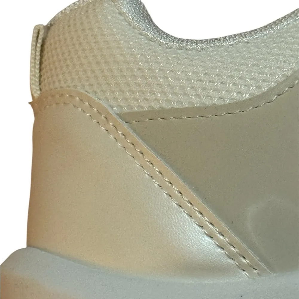 bebe Women’s Stylish White and Cream Sneakers - Image 9