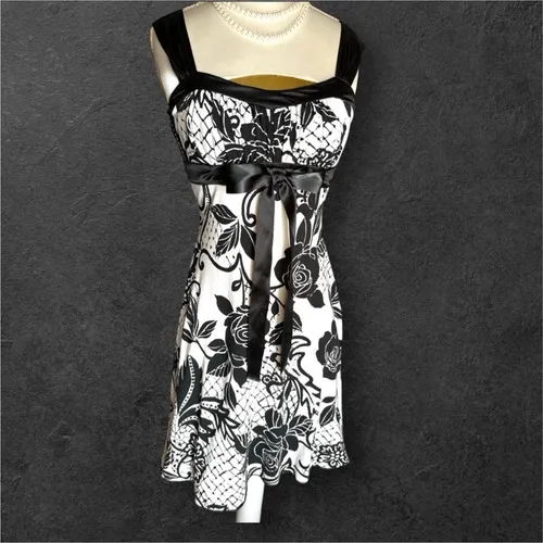 Vintage Y2K My Michelle black floral lace dress sz S made in USA whimsigoth witc - Image 4