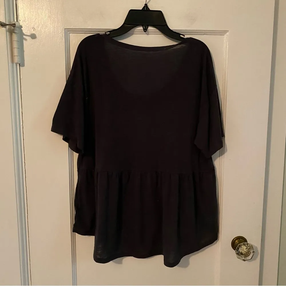 American Eagle Summer Black Lightweight Short Sleeve Peplum Top Size Small - Image 5