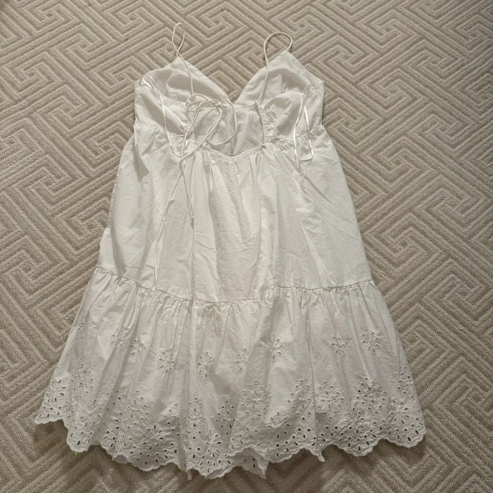 Zara White Eyelet Mini Dresss - Image 6
