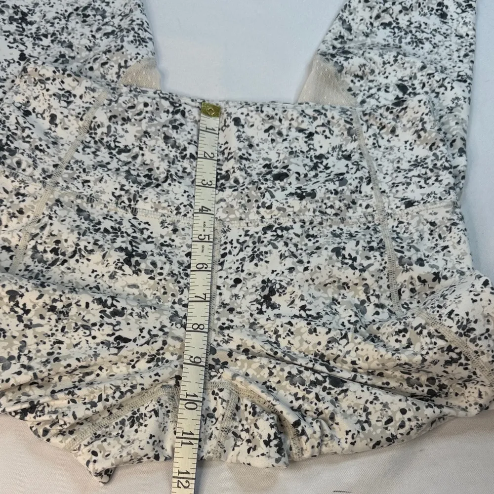 Athleta Monochrome Abstract Leggings - Image 4