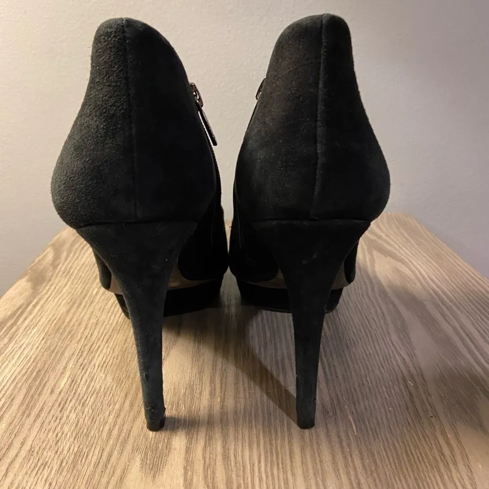 Tory Burch Cidnay Black Suede Platform‎ Ankle Booties 10 - Image 4