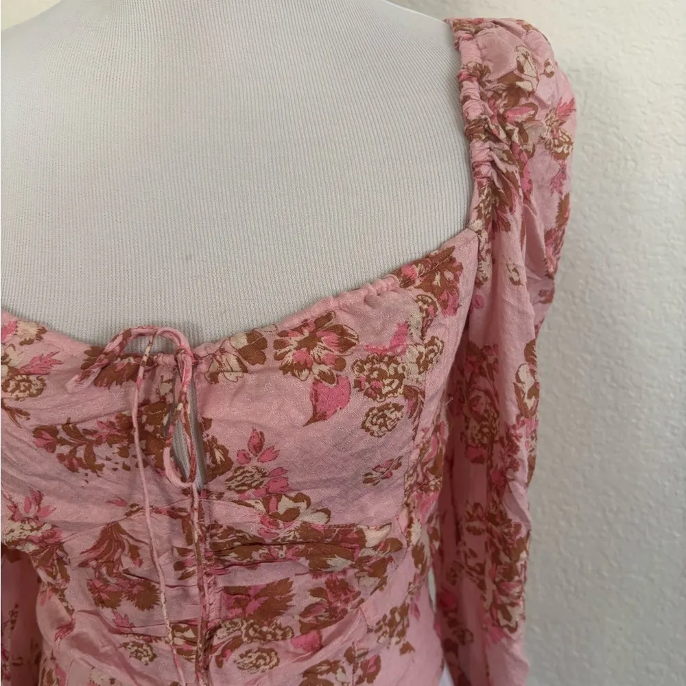 Free People Pink Floral Puff Sleeve Smocked Bust Tie Front Long Sleeve Top M - Image 6