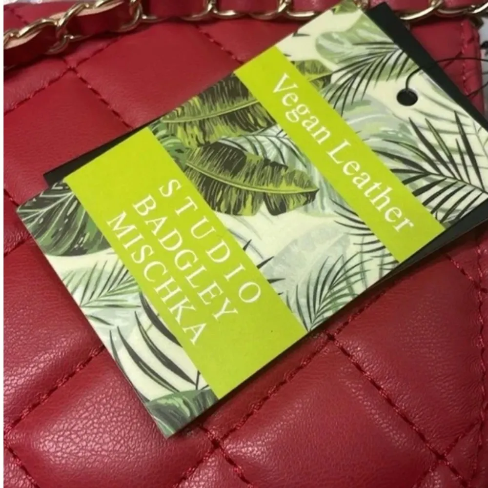 BADGLEY MISCHKA Quilted Crossbody braided chain Red Large - Image 4