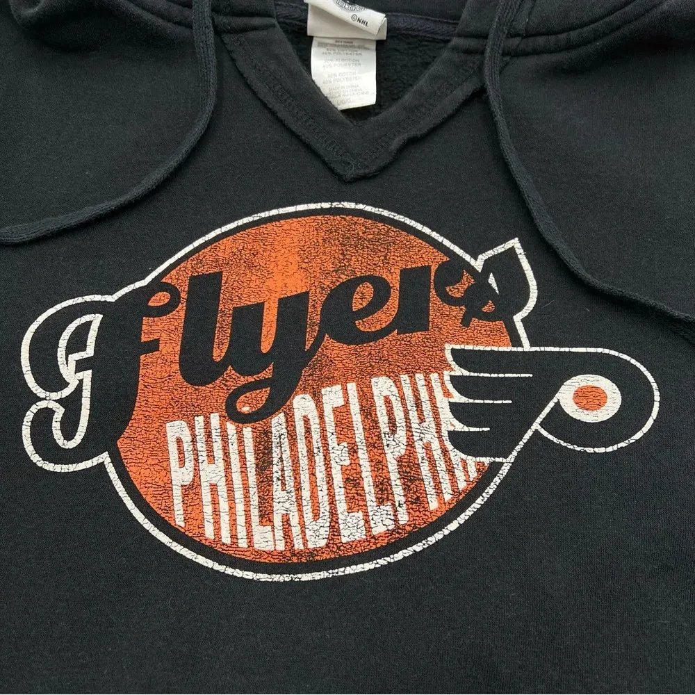 Philadelphia Flyers NHL Hoodie Women’s L Black V - Image 3