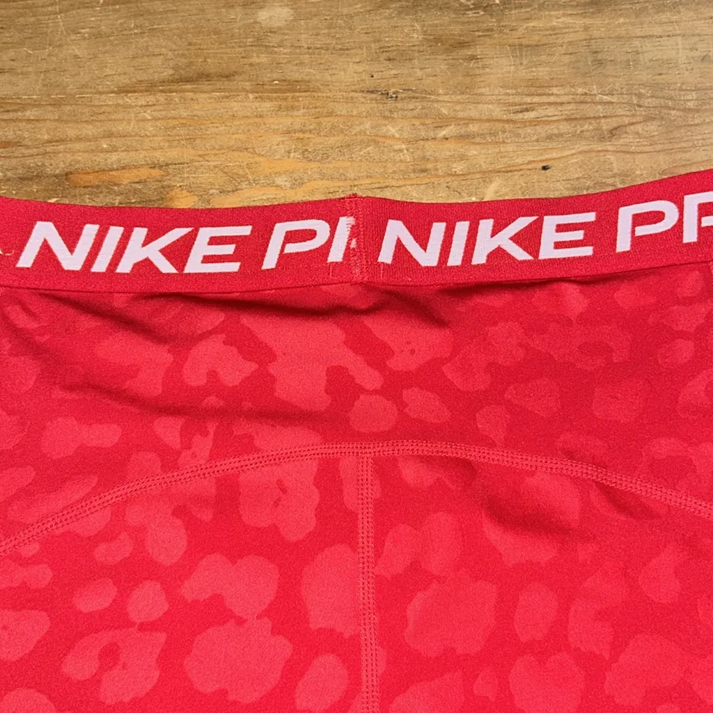 Nike Pro Red Animal Print Dri Fit Shorts Size Medium - Image 6