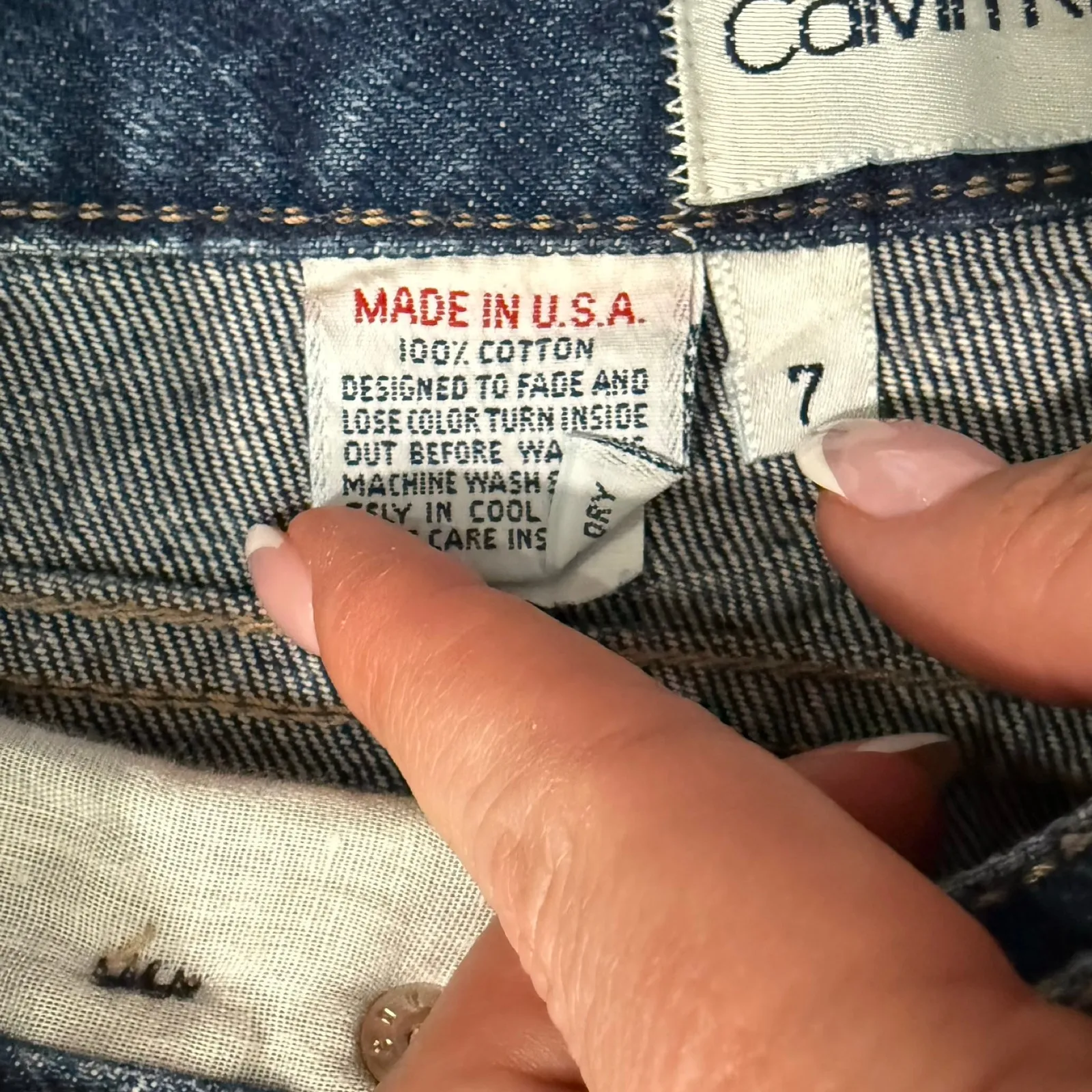 Vintage 90s Calvin Klein Dark Wash Blue High Rise Mom Jeans Tapered Leg Size 7 - Image 7