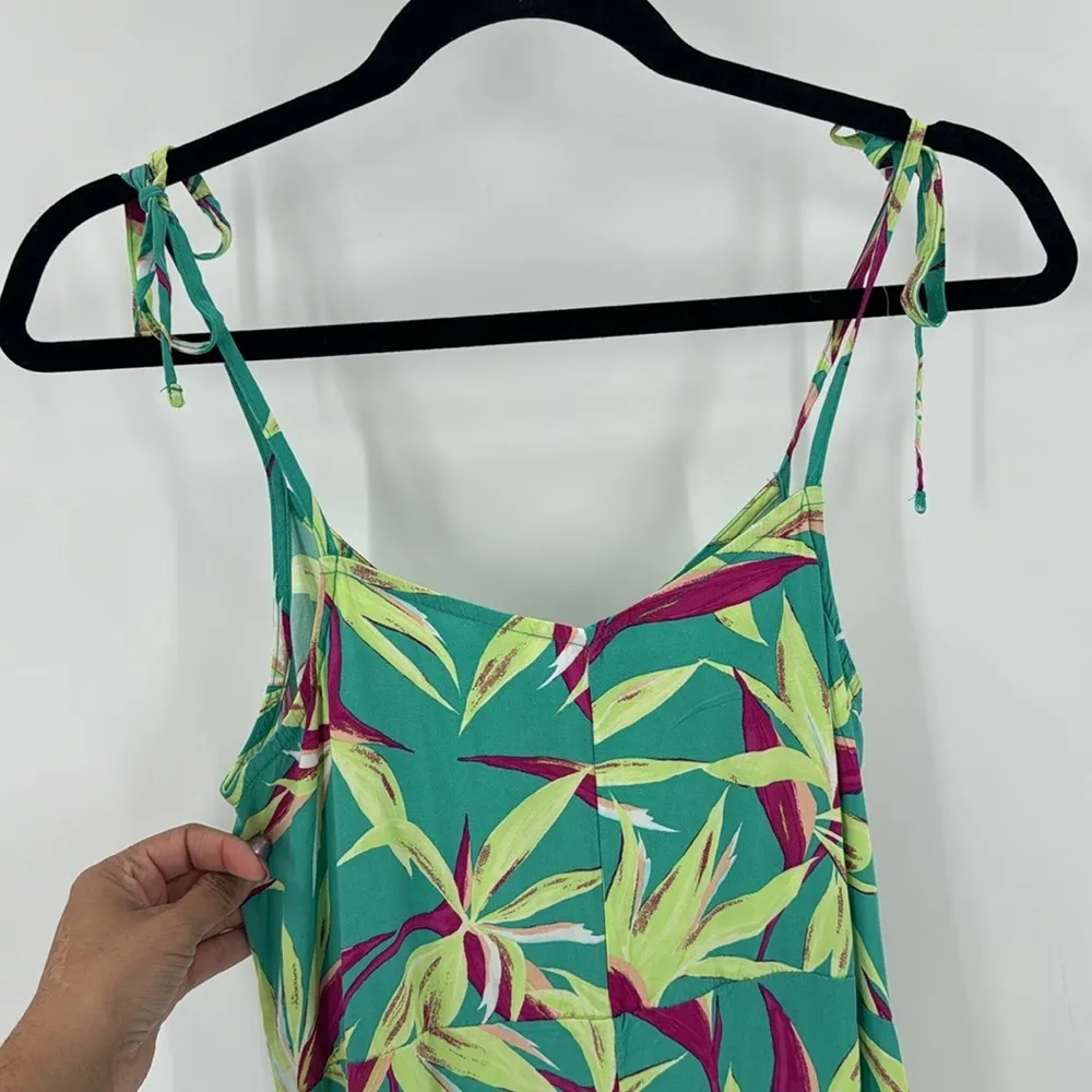 OLD NAVY Loose Cropped Tie-Shoulder V-Neck Cami Jumpsuit tropical print summer - Image 5