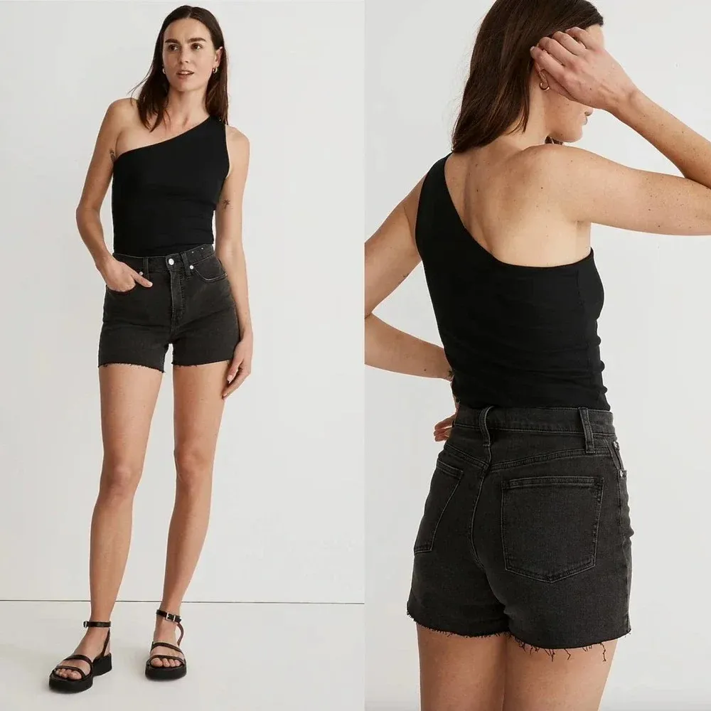 Madewell High-Rise‎ Denim Shorts in Lunar Wash Black Denim Size 28 - Image 2