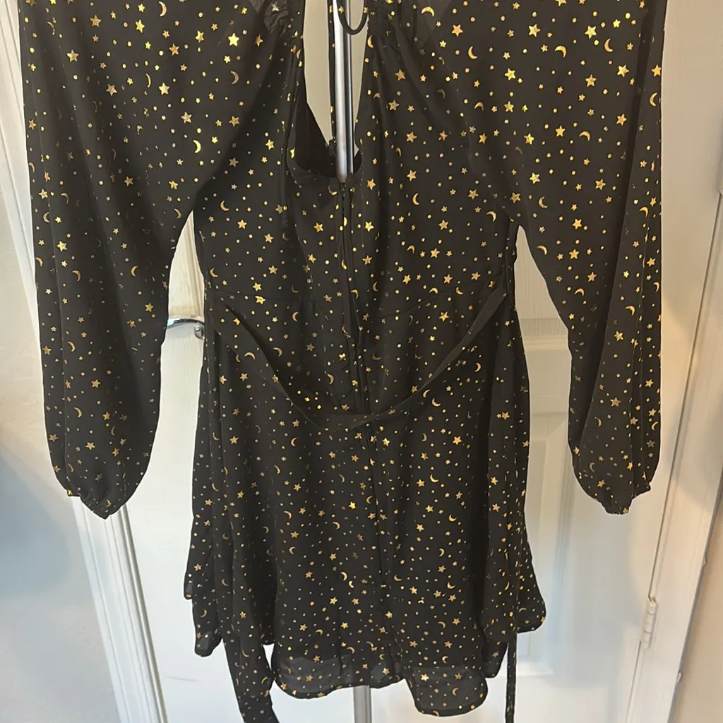 Black Dress with Gold Star Pattern - Image 10