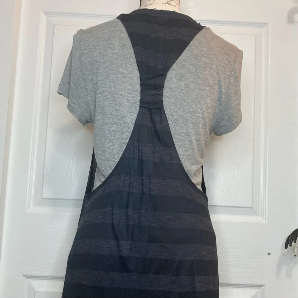 Tee & Vest - Image 4